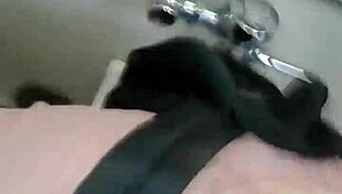 Huge tits girlfriend getting cumshot in public 😍