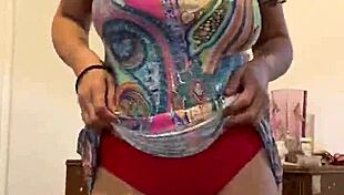 Anna Maria shows off her new sundress!