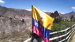 No 2 Without 3 Happy Christmas With Mary Rider Africa Danger Victor Bloom And Eric Capitano