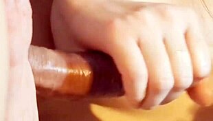 onanii shisai - shooting while masturbating, touched to cum