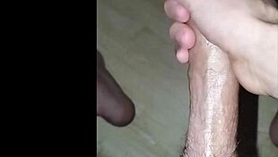 young amateur masturbates on webcam and cums hard