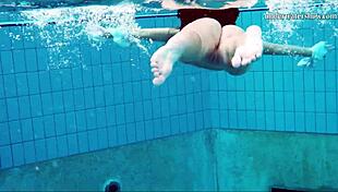 Hot Brunette Tits And Shaved Pussy Underwater In Public Pool