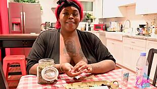 Curious about stretching limits? Join Openlegs Stretch3x and Raquel Mendoza for 10 raw questions.