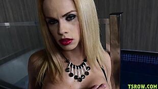 Shemale Geane Peron Fucked Bareback!