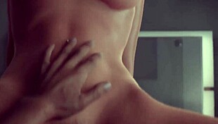 Нежный минет приводит к интенсивному траху киски в 3D анимации