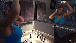 deauxma gives shampoo and blowjob