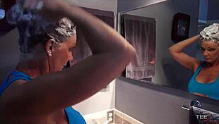 deauxma gives shampoo and blowjob