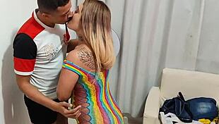 comedor fixo fode gostoso a esposa do corno na casa dela