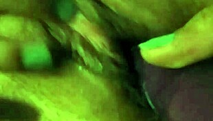 Latina GIRLFRIEND SQUIRTING ORGASM WITH BIG DILDO IN CLOSE UP