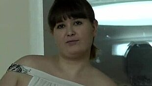 That fat milf has a huge butt, pawg style.