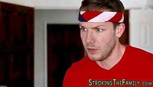 Wow, Stepfamily Milf And Teen In Hardcore Foursome Cumshot!