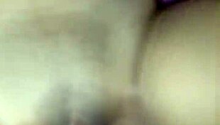 Boyfriend Licks Wet Pussy Before Cumming Inside