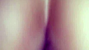 i'm riding my girlfriend's cunt in cowgirl