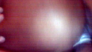 Redbone Thotty Riding Dick