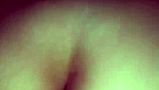 i'm riding my girlfriend's cunt in cowgirl