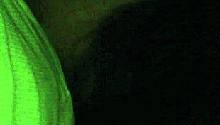 Sexy Latina Gives Head in Car