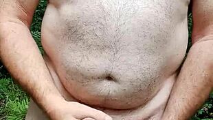 Cumshot in nature explodes!