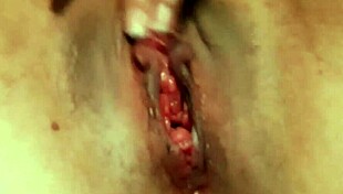 Hot Babe Screams Through Intense Orgasm Action