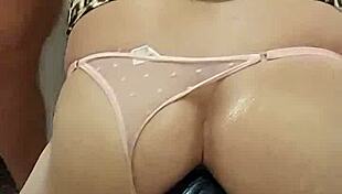 gemendo na pica fudendo de quatro gay curte alargarco cuzinho?