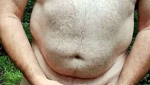 Cumshot in nature explodes!