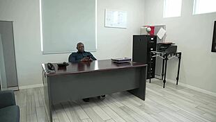 Ophelia Kaan Fucked By Bbc Boss