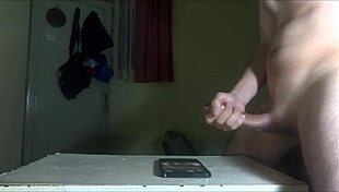 jerking hard for cassidyboo with cum on face in detailed session