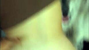 A ella le encanta que me la coja en 4