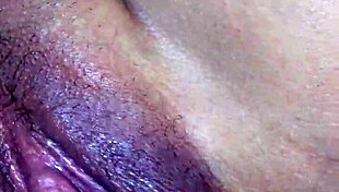 Amateur masturbates skillfully with detailed close up