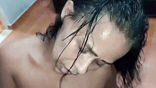 Fiancé at work, I boldly offer my Brazilian ass to the delivery man.