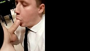 Mcpuppy Fucking with Young Straight Guy in Deepthroat and Anal Action