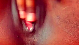 हॉर्नी अफ्रीकन मिल्फ हसबैंड देखते हुए ककॉल्ड रोलप्ले में डॉगीस्टाइल पाउंडेड