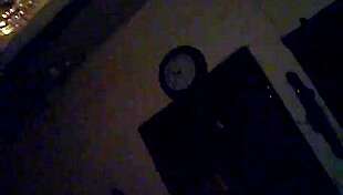 latina sufriendo oh gozando, what's happening?