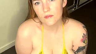 look down at my stunning curves