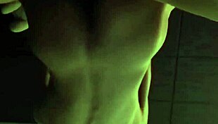 Casado cojiendo a gay twink in juicy action