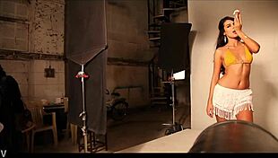 mandana karimi in hot bikini photoshoot