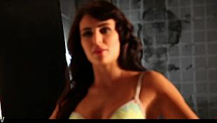 mandana karimi in hot bikini photoshoot