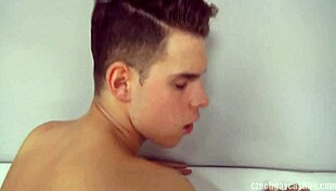 czech gay casting roman 4248