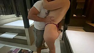 Esposa Rabuda Gemendo E Gozando