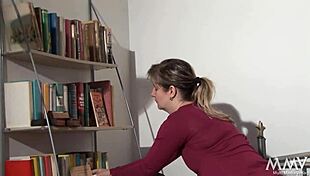 Stefan shocks Mandy with wild German cumshot action!