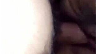 Man, this gordinha safada knows how to work it for cash! 🔥💦