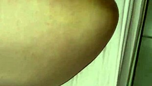 Arrombou Meu Cuzinho - Sexo Anal