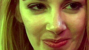 two gorgeous honeys go muffdiving