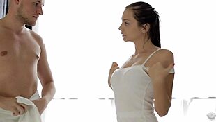 Ukrainian Anita Sparkle gets oiled for fantasy massage