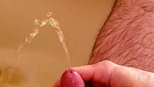 golden shower from old man with small shaved cock