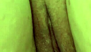 lilith enkur rubs chubby pussy