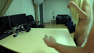 lara fina anal main 1