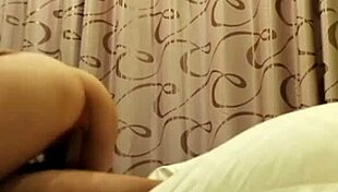 I met beautiful yuan jingjing in chengdu qingyang district