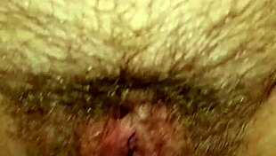 Overwhelming Pleasure as Amateur Slut Milf Leaks from Pussy Fucking