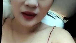 Hot vietnamese girl shows big tits and pussy on bigo cam