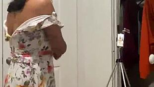 anna maria teases fans with big tits backstage